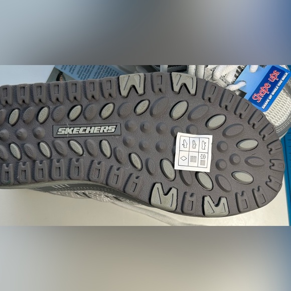 Skechers Size 6 Shape-ups Silver and White Fitness Shoes - Picture 3 of 5